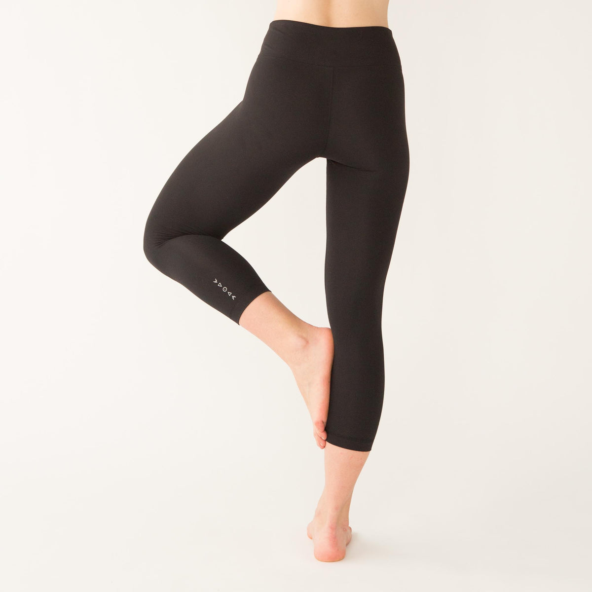 Lora Perfect High Waisted Capri Leggings – Allie and Me Boutique